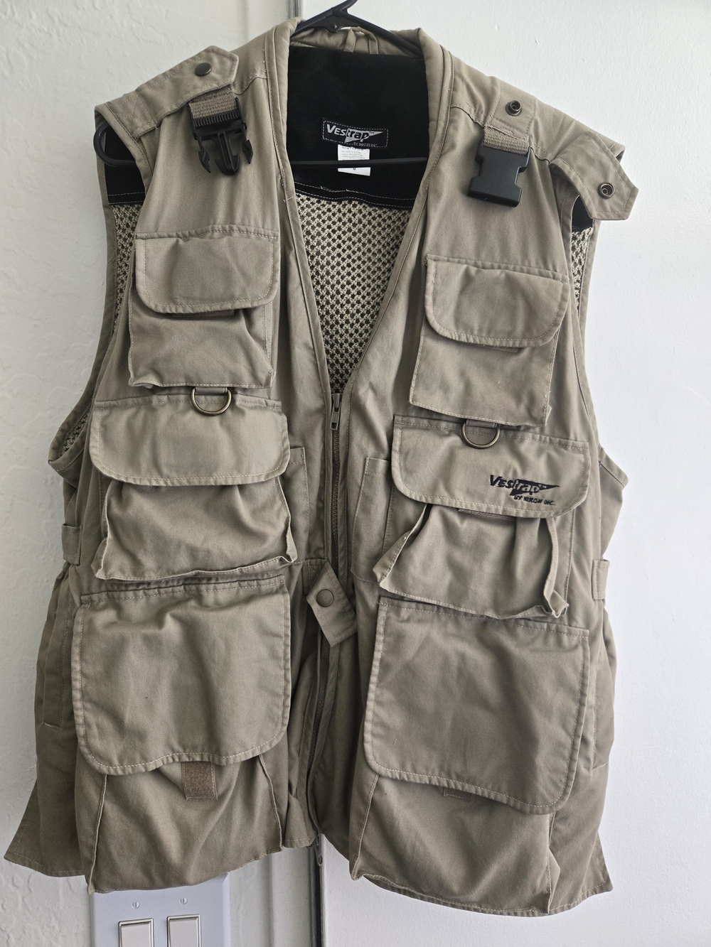 Nikon Vestrap Utility Vest - Khaki and Black